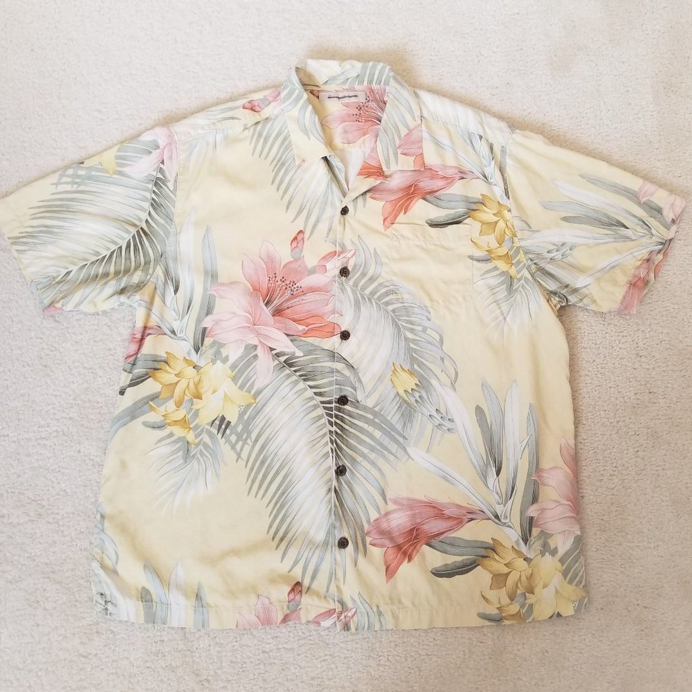 Tommy Bahama 100% Silk Camp/Button Down Short Sleeve Shirt Size XL